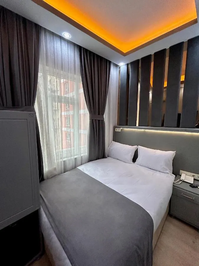 Crowned Plus Hotel Istanbul Turkey