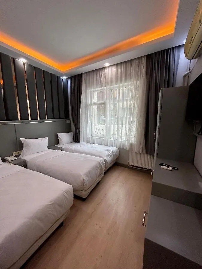 **  Crowned Plus Hotel Istanbul Turkey