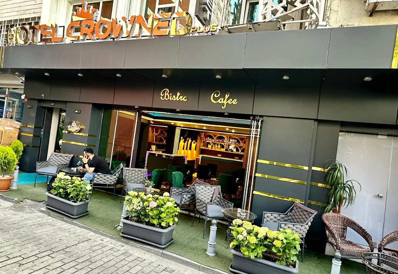 Crowned Plus Hotel Istanbul