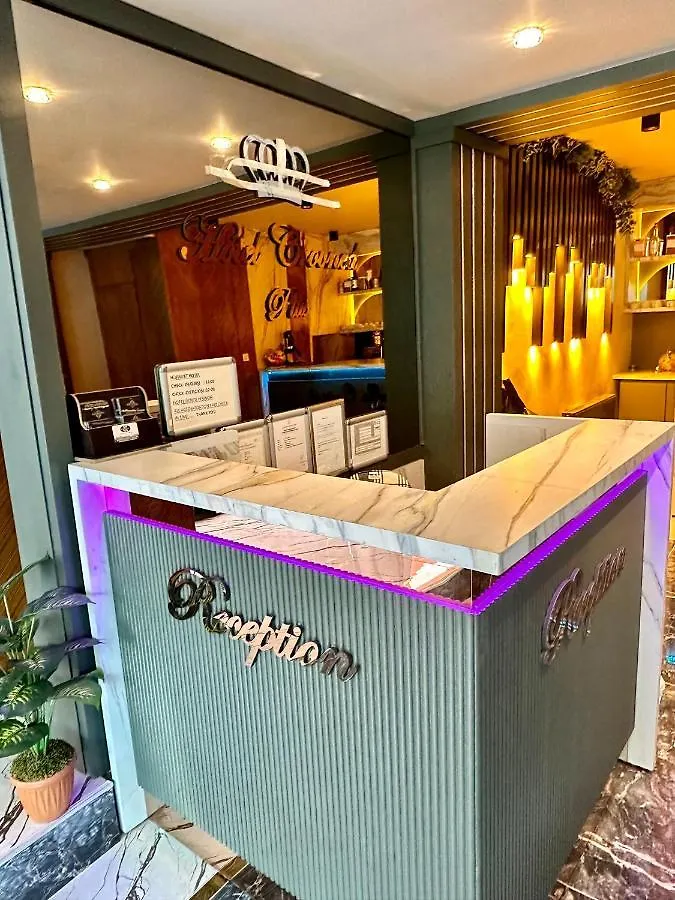 Crowned Plus Hotel Estambul 2*,
