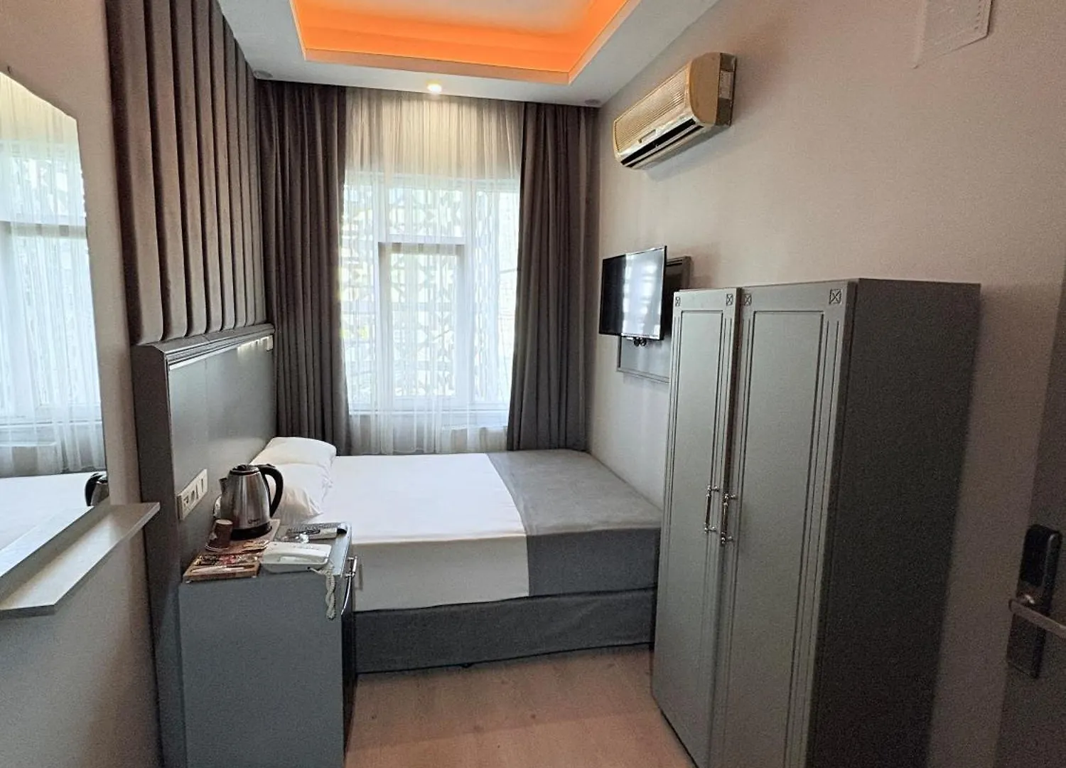 Crowned Plus Hotel Istanbul